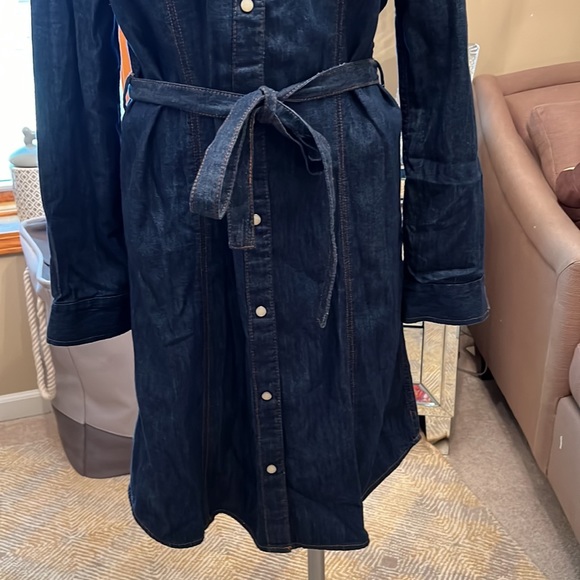 Gap midi length denim dresss - Picture 4 of 5